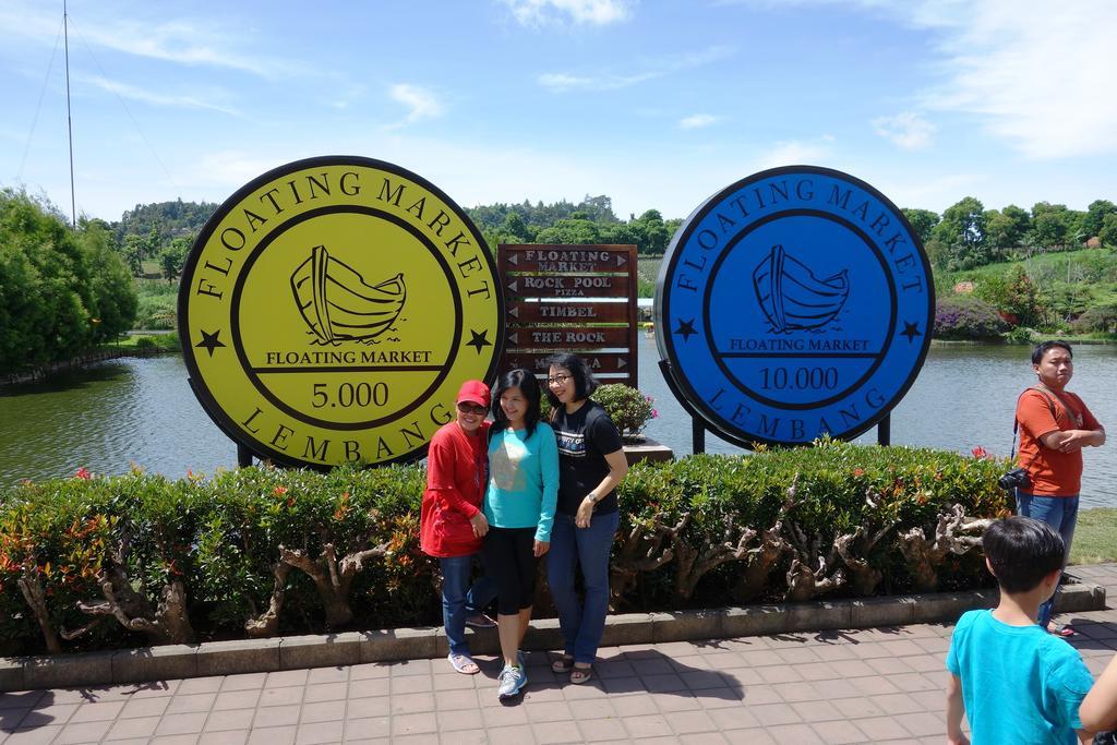 Homestay Triniti เล็มบัง ภายนอก รูปภาพ