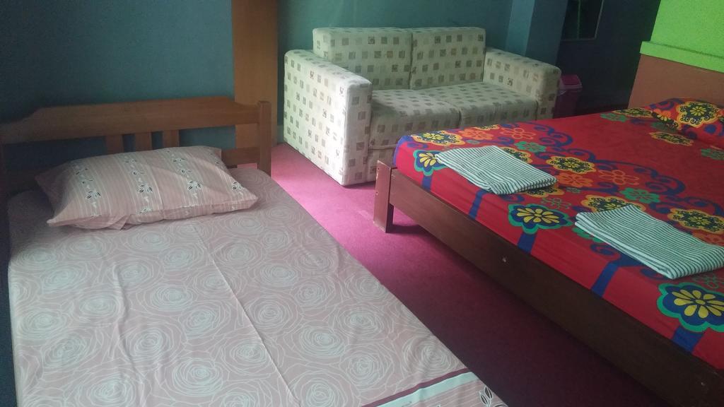 Homestay Triniti เล็มบัง ภายนอก รูปภาพ