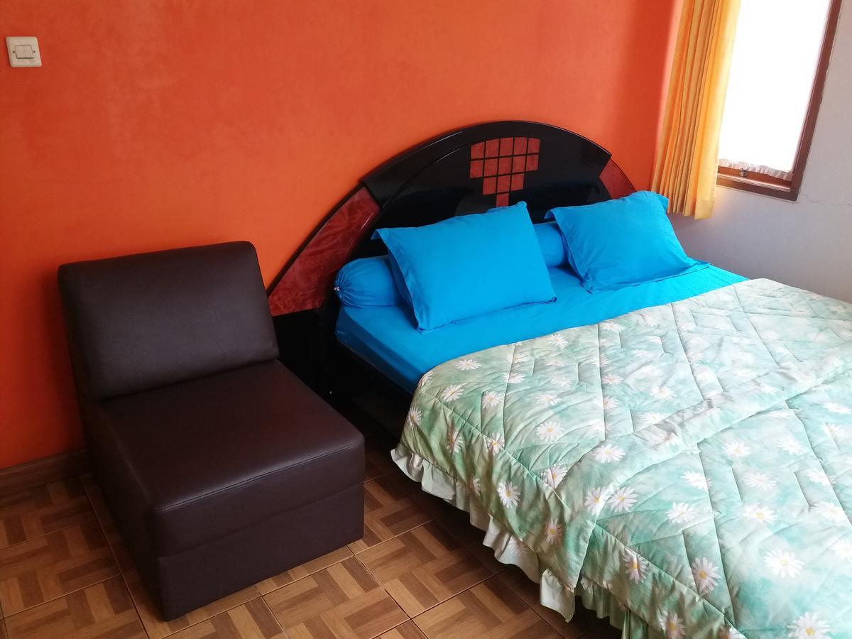 Homestay Triniti เล็มบัง ภายนอก รูปภาพ